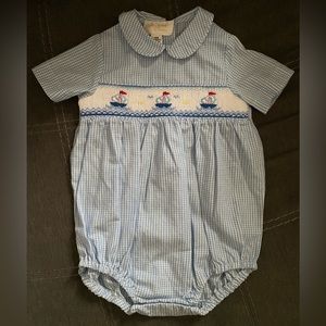 🛑 SOLD 🛑 🥂Sir John By Rosalina Blue Gingham Smocked Bubble Size 6 Months🥂